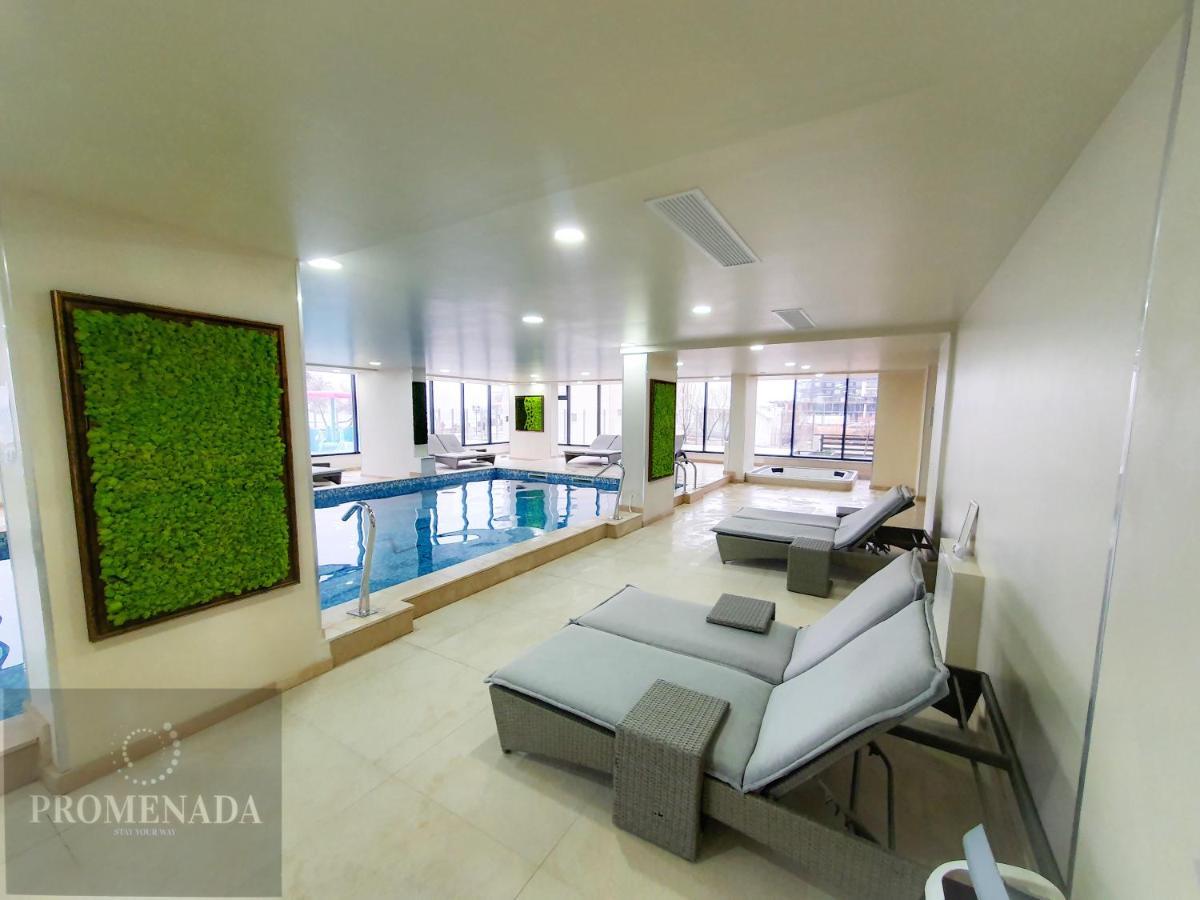 Visum Aparthotel Pool & Spa Mamaia Nord Năvodari Exteriér fotografie