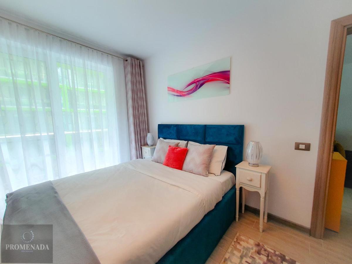 Visum Aparthotel Pool & Spa Mamaia Nord Năvodari Exteriér fotografie